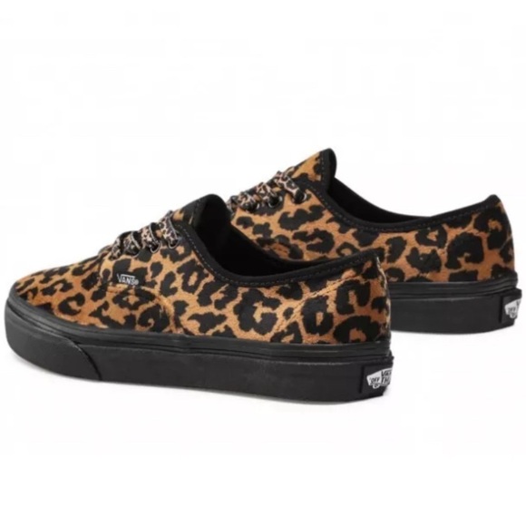Vans Big Kids Leopard Fur Casual Shoes - Picture 3 of 4
